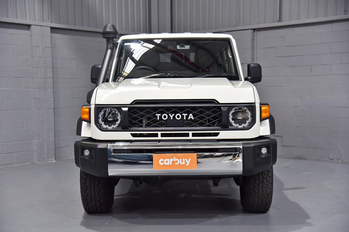 2024 Toyota Landcruiser GXL VDJL76R