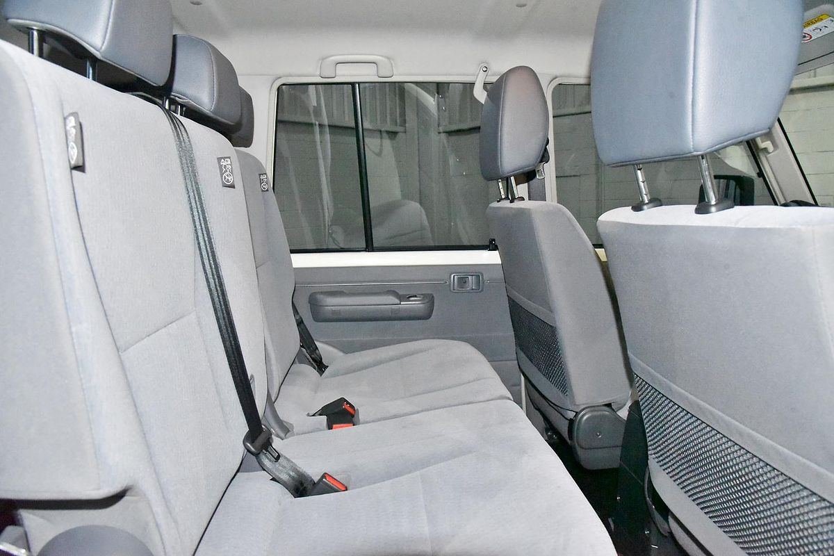 2024 Toyota Landcruiser GXL VDJL76R