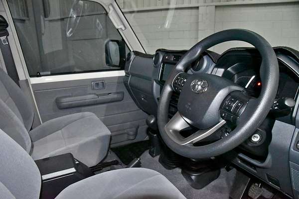 2024 Toyota Landcruiser GXL VDJL76R