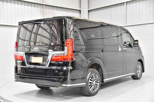 2023 Toyota Granvia VX GDH303R