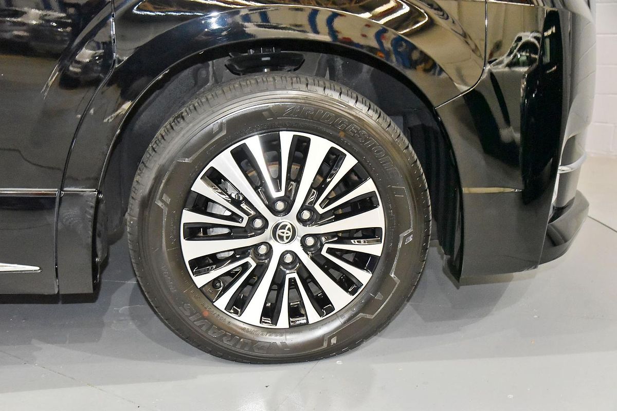 2023 Toyota Granvia VX GDH303R