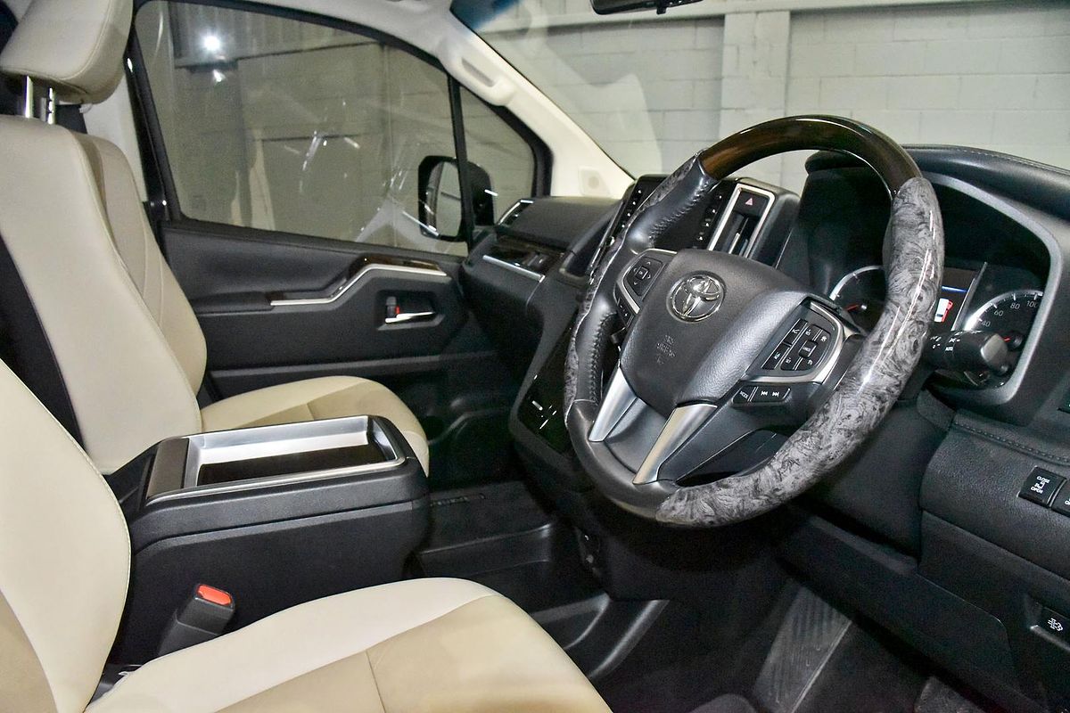 2023 Toyota Granvia VX GDH303R