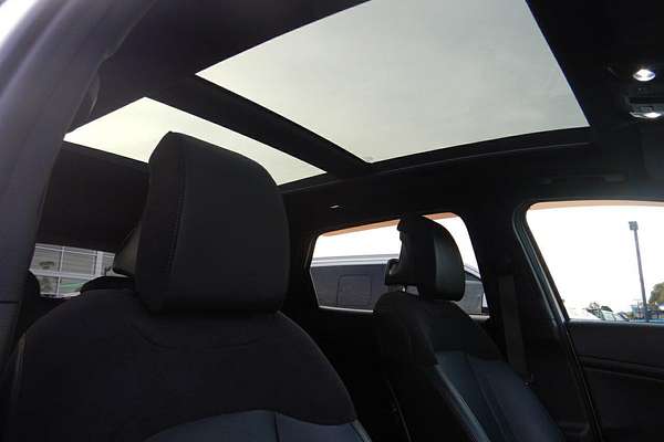2022 Kia Sportage GT-Line NQ5