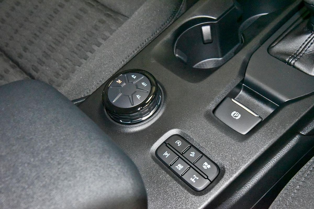 2024 Ford Everest Ambiente 2.0L