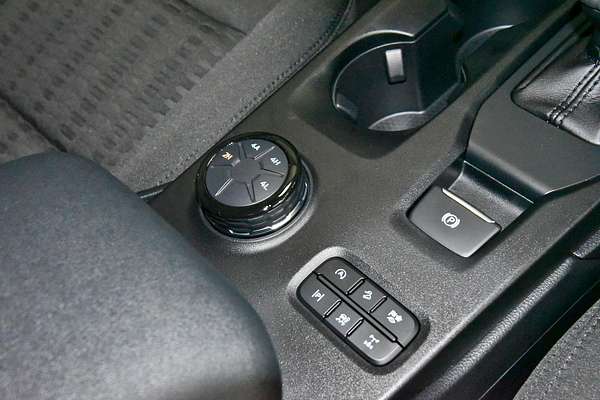 2024 Ford Everest Ambiente 2.0L