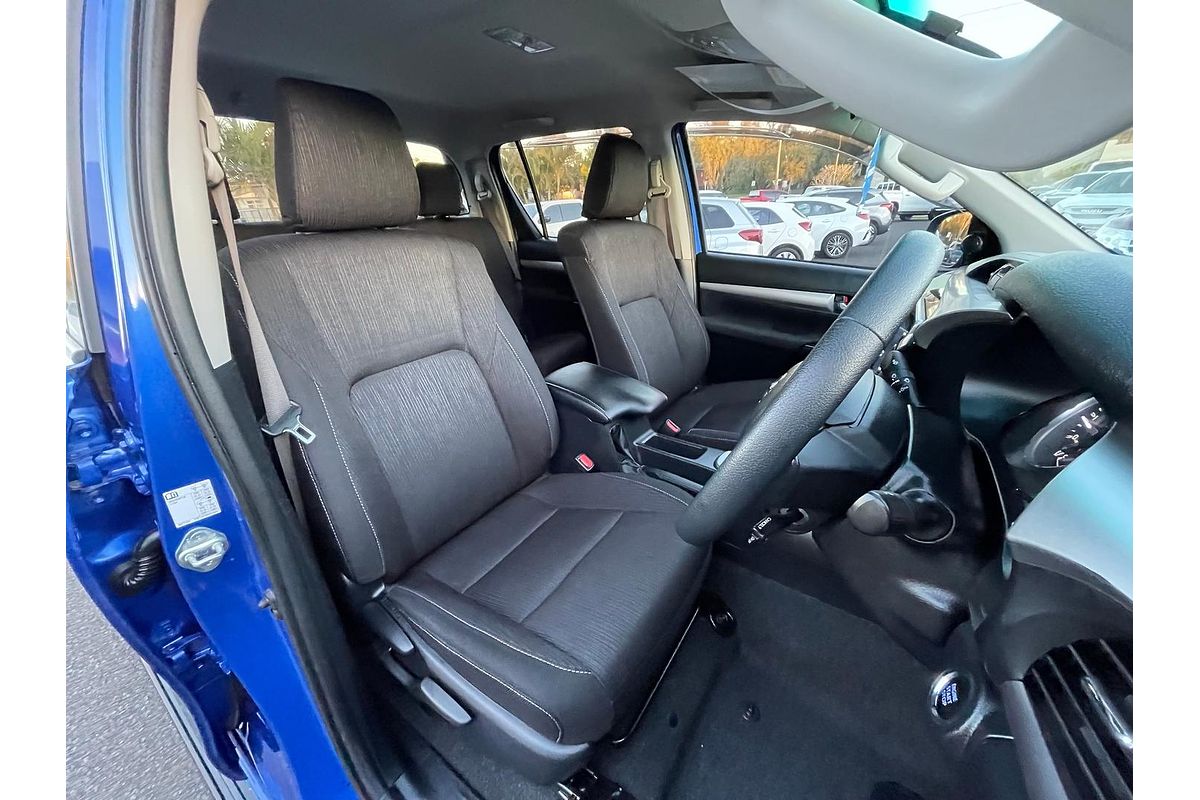 2022 Toyota Hilux SR5 GUN126R 4X4