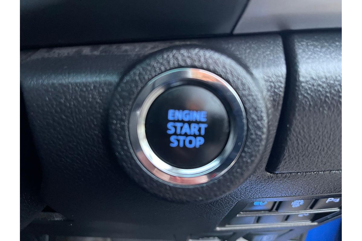 2022 Toyota Hilux SR5 GUN126R 4X4