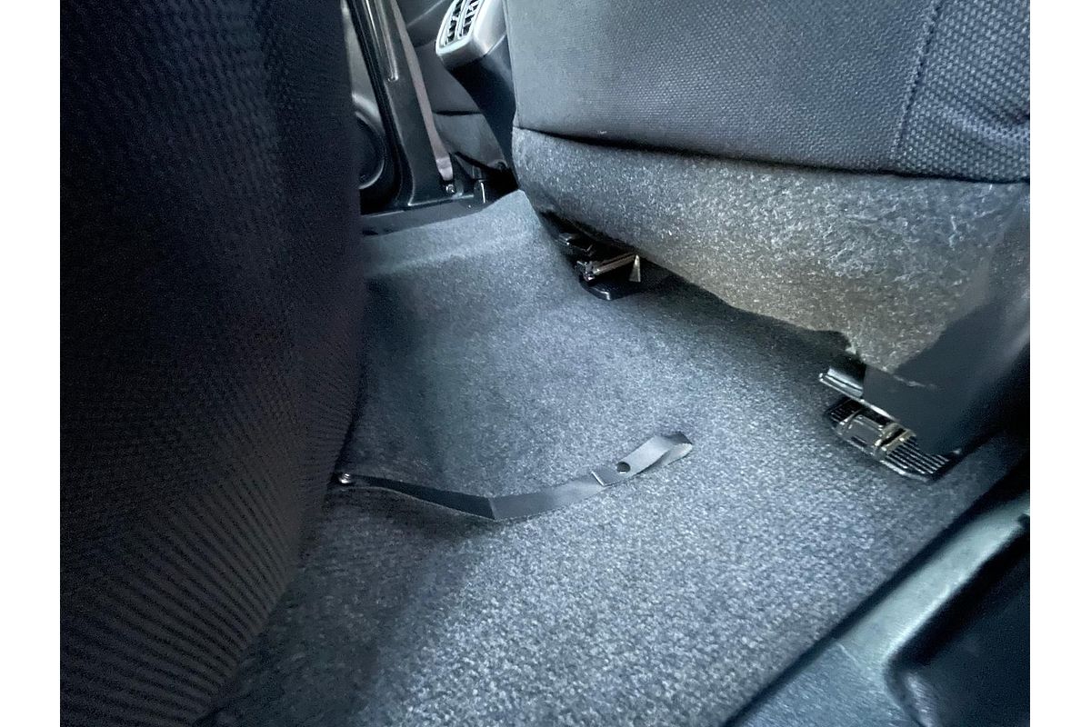 2022 Toyota Hilux SR5 GUN126R 4X4