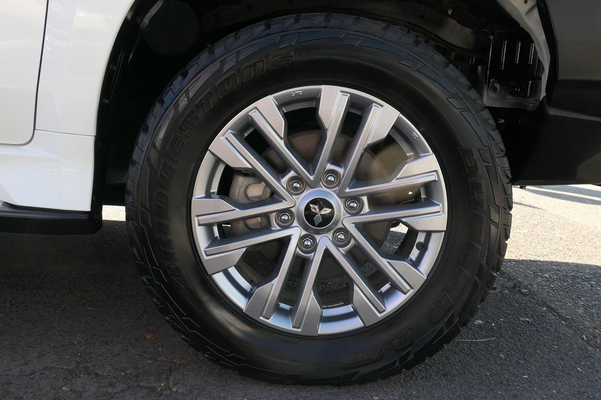 2020 Mitsubishi Pajero Sport GLX QF