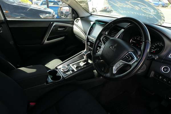 2020 Mitsubishi Pajero Sport GLX QF