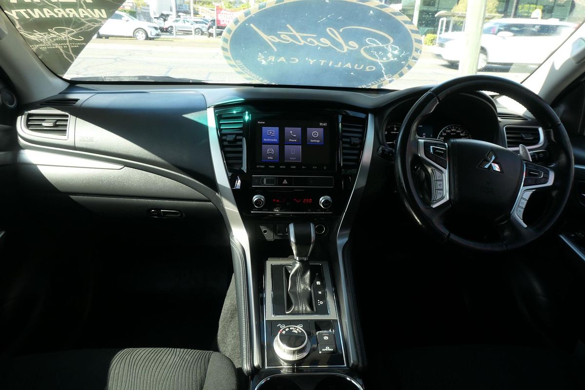 2020 Mitsubishi Pajero Sport GLX QF