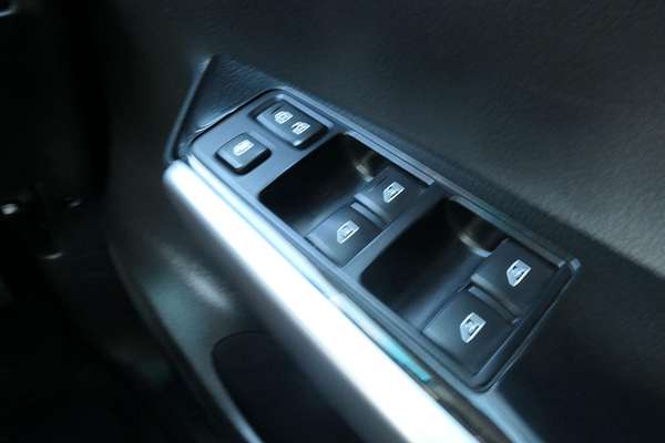 2020 Mitsubishi Pajero Sport GLX QF