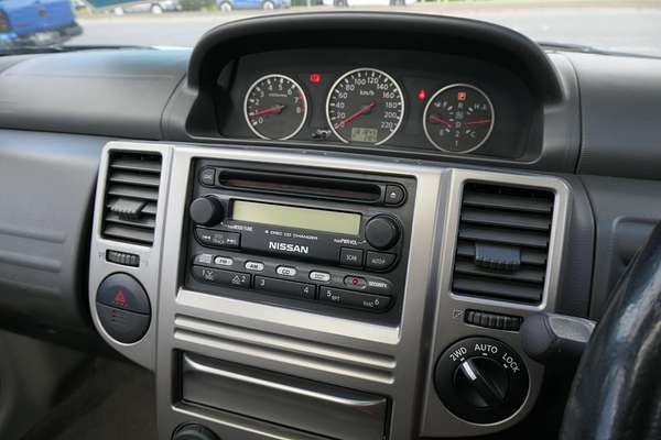 2005 Nissan X-TRAIL Ti T30 II