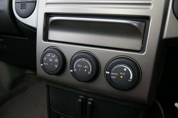 2005 Nissan X-TRAIL Ti T30 II