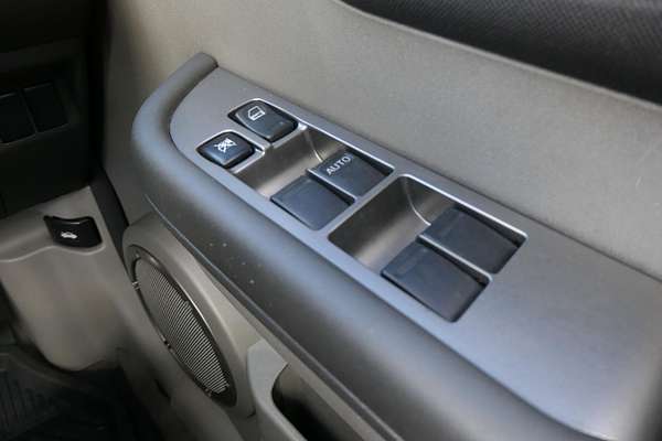 2005 Nissan X-TRAIL Ti T30 II