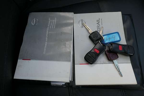 2005 Nissan X-TRAIL Ti T30 II