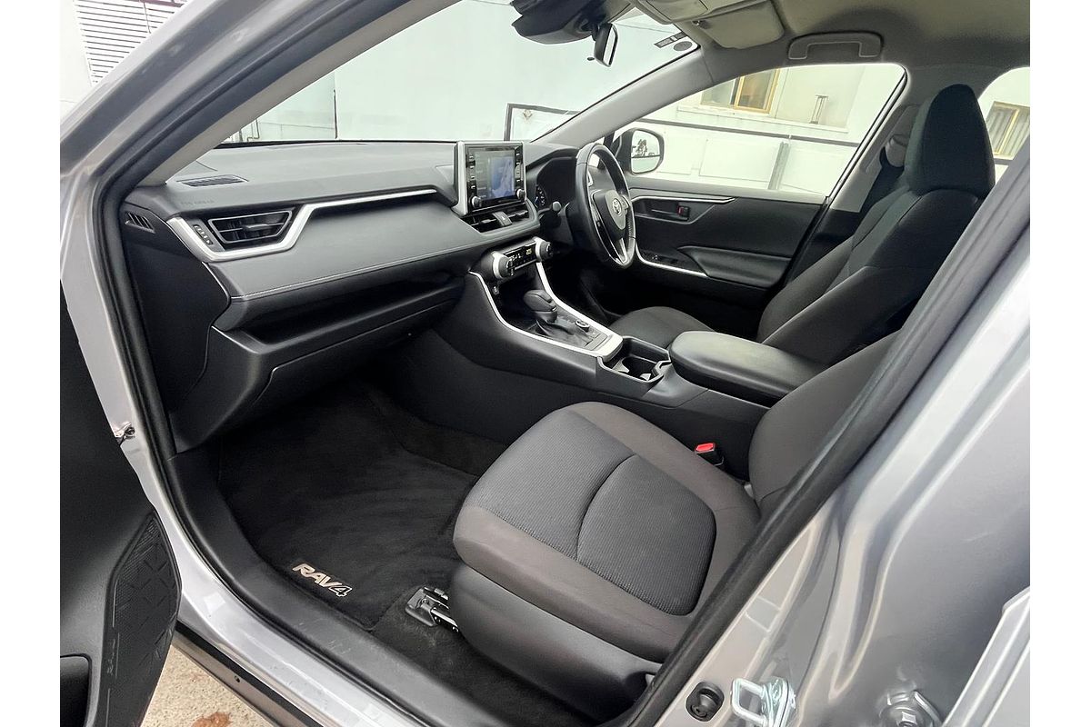 2020 Toyota RAV4 GX AXAH54R