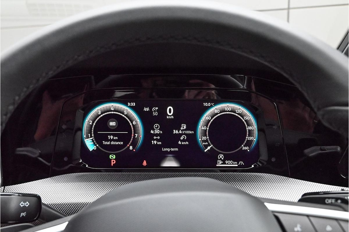 2025 Volkswagen Golf 110TSI R-Line 8.5