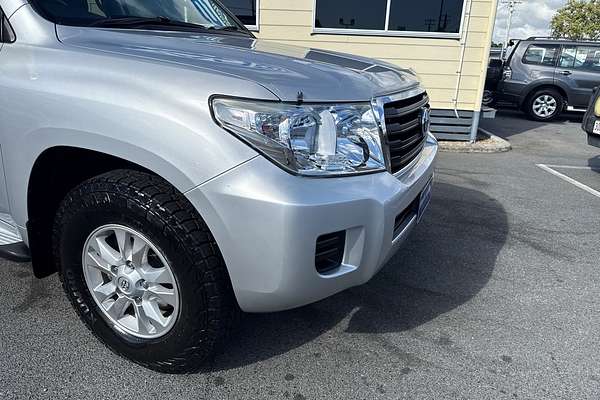 2015 Toyota Landcruiser GXL VDJ200R