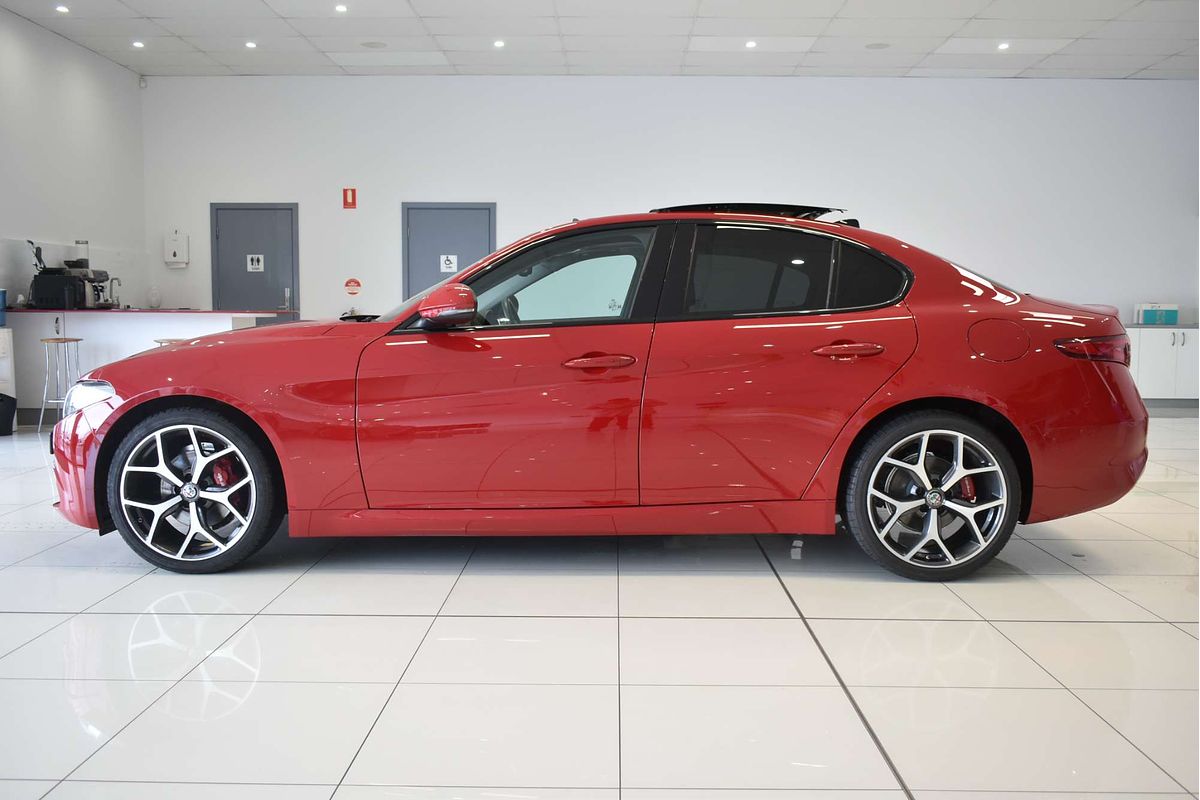 2021 Alfa Romeo Giulia Sport Series 2