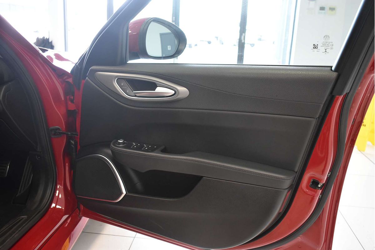 2021 Alfa Romeo Giulia Sport Series 2