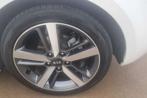 2017 Kia Cerato Sport YD