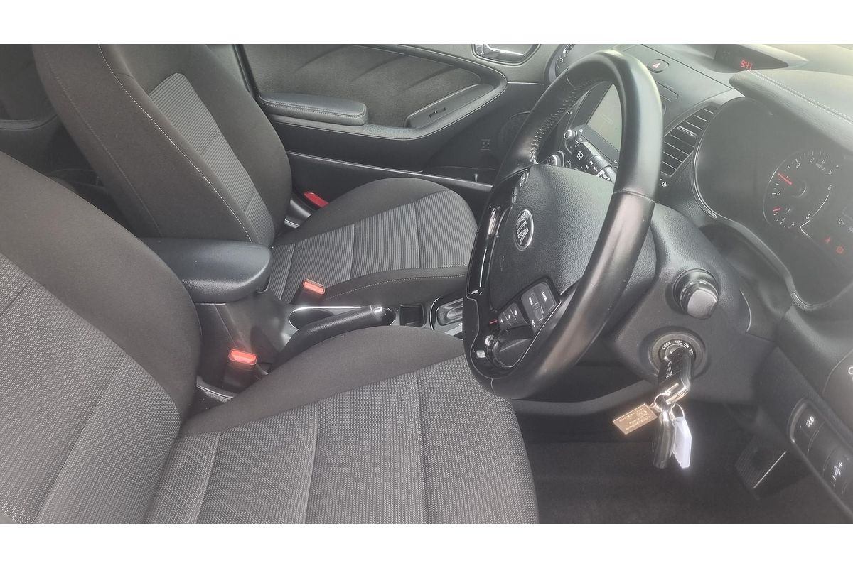 2017 Kia Cerato Sport YD