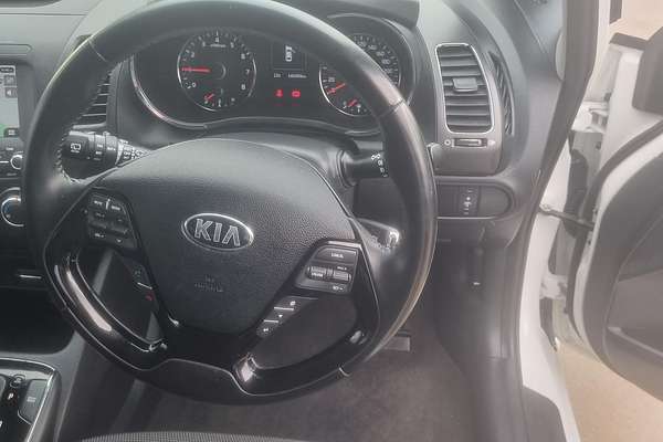 2017 Kia Cerato Sport YD