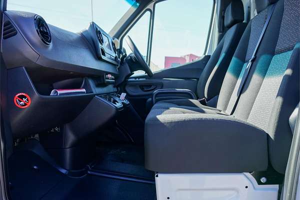 2022 Mercedes-Benz Sprinter 316CDI VS30