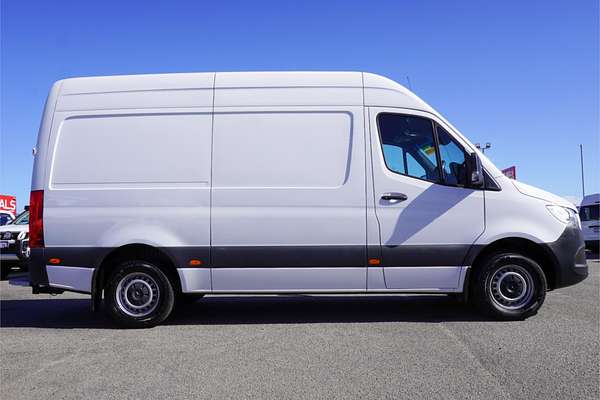 2022 Mercedes-Benz Sprinter 316CDI VS30