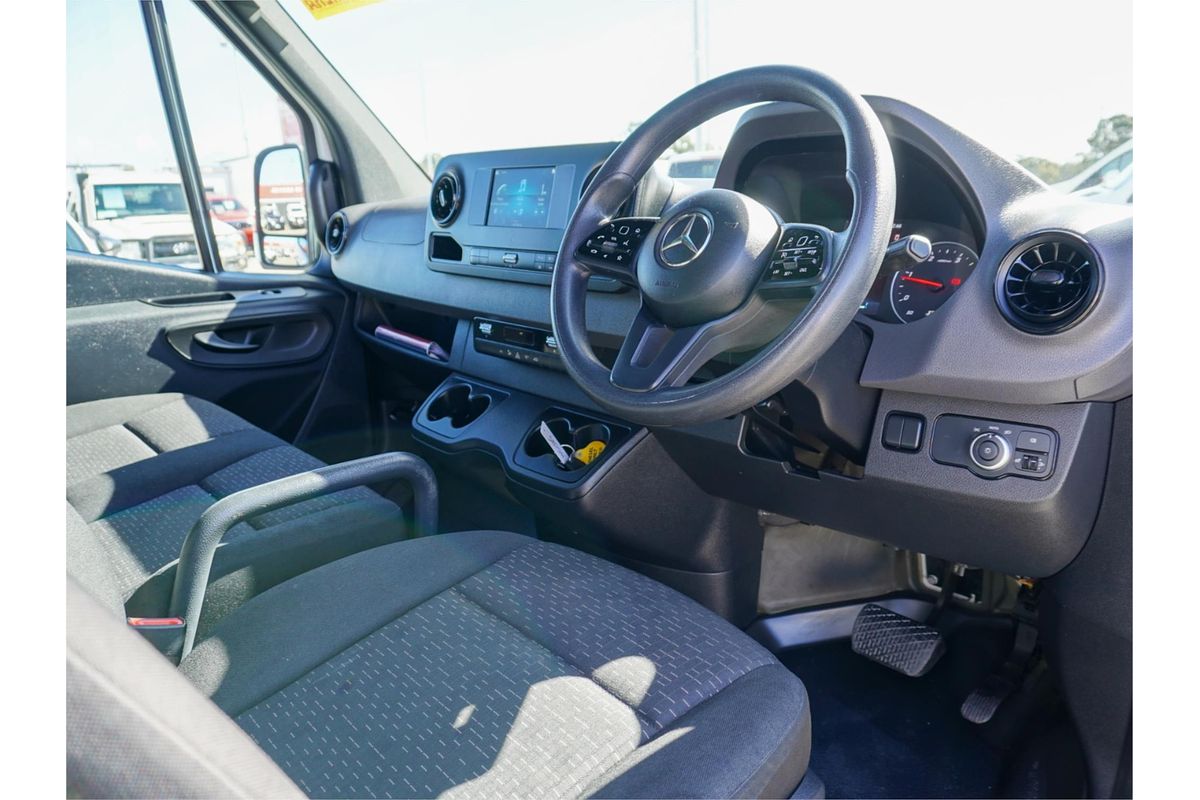 2022 Mercedes-Benz Sprinter 316CDI VS30