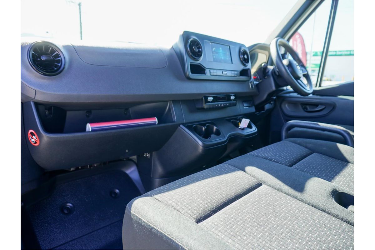 2022 Mercedes-Benz Sprinter 316CDI VS30
