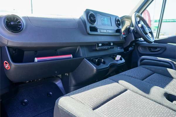 2022 Mercedes-Benz Sprinter 316CDI VS30