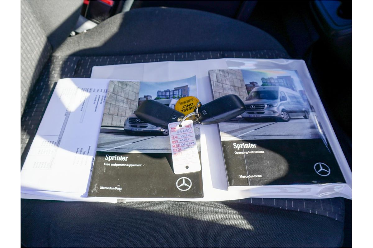 2022 Mercedes-Benz Sprinter 316CDI VS30