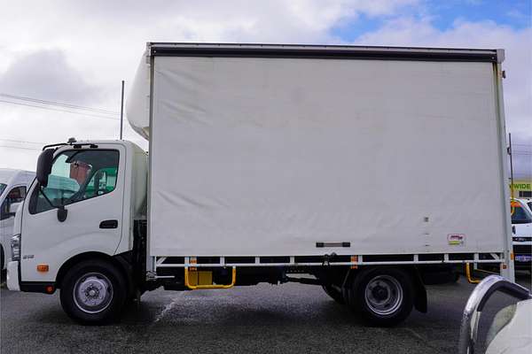 2021 Hino 300 Series 816 4x2