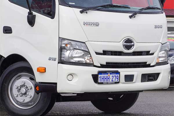 2021 Hino 300 Series 816 4x2