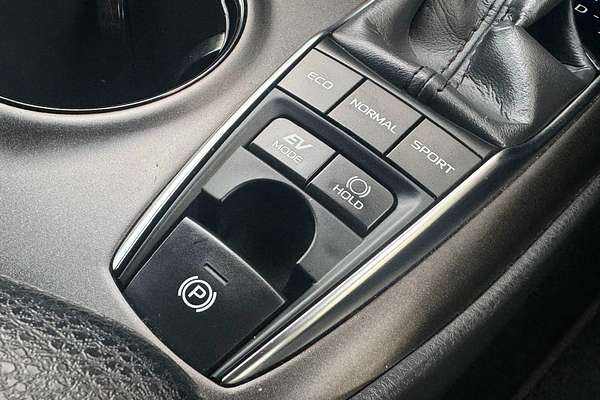 2023 Toyota Camry Ascent AXVH70R