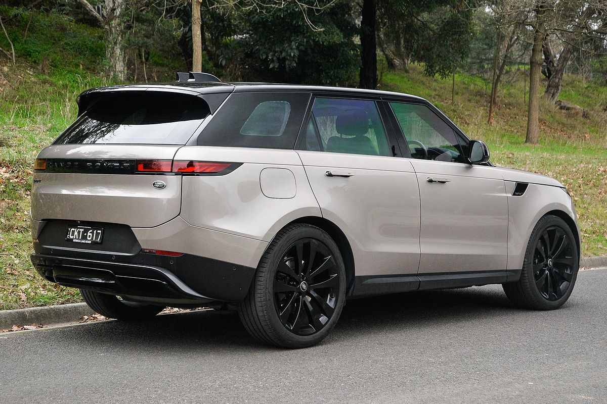 2023 Land Rover Range Rover Sport D250 SE L461