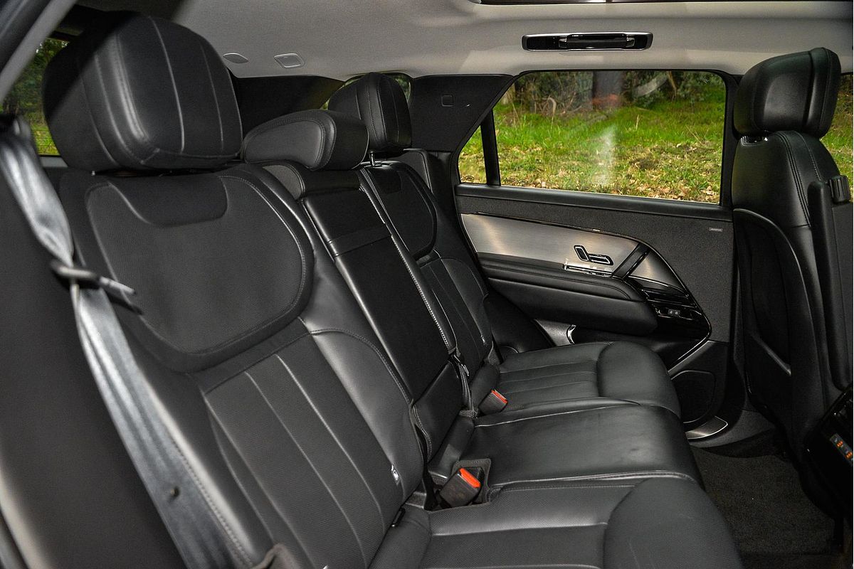 2023 Land Rover Range Rover Sport D250 SE L461