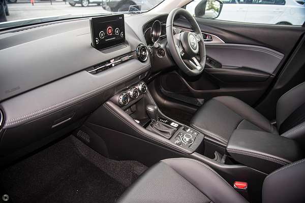 2022 Mazda CX-3 sTouring DK