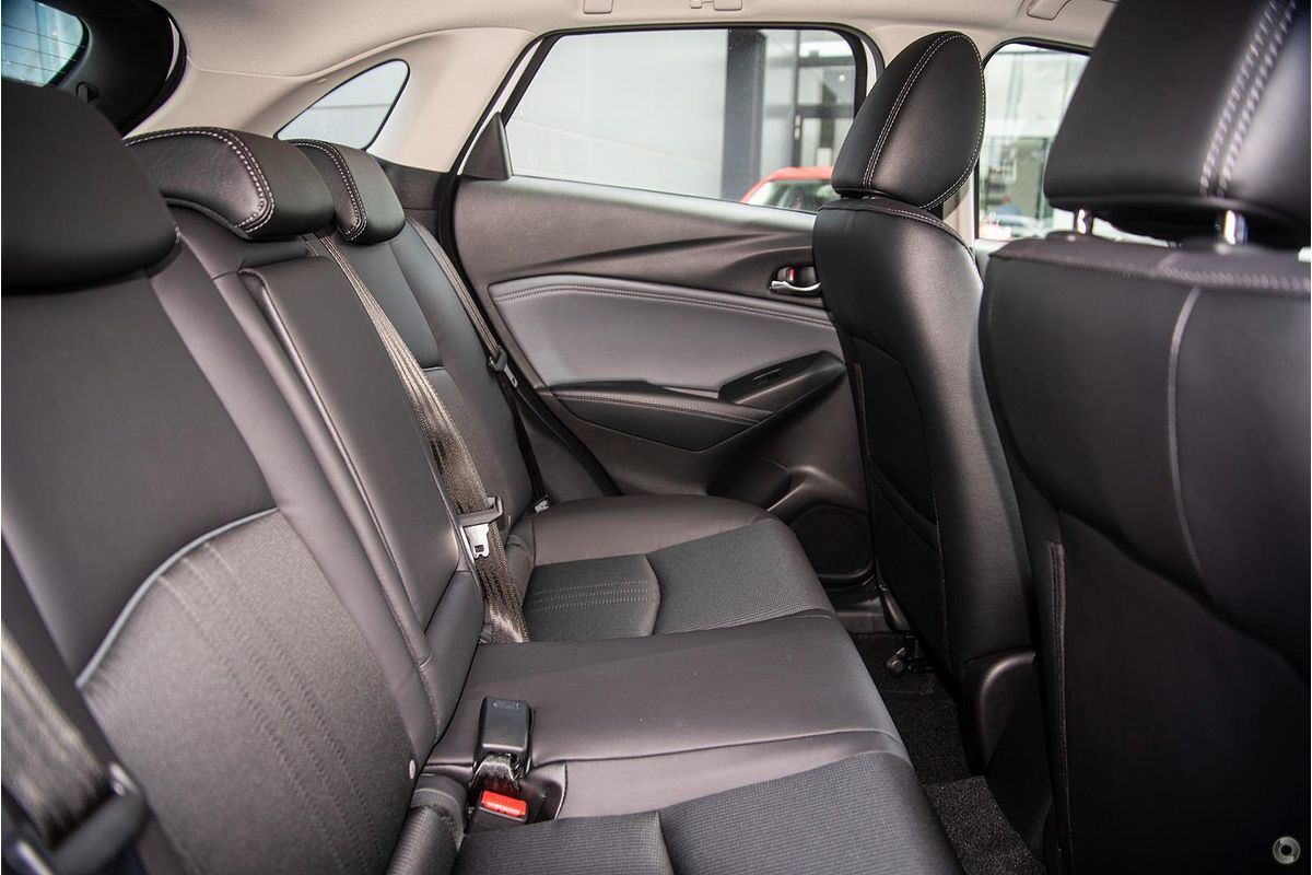 2022 Mazda CX-3 sTouring DK