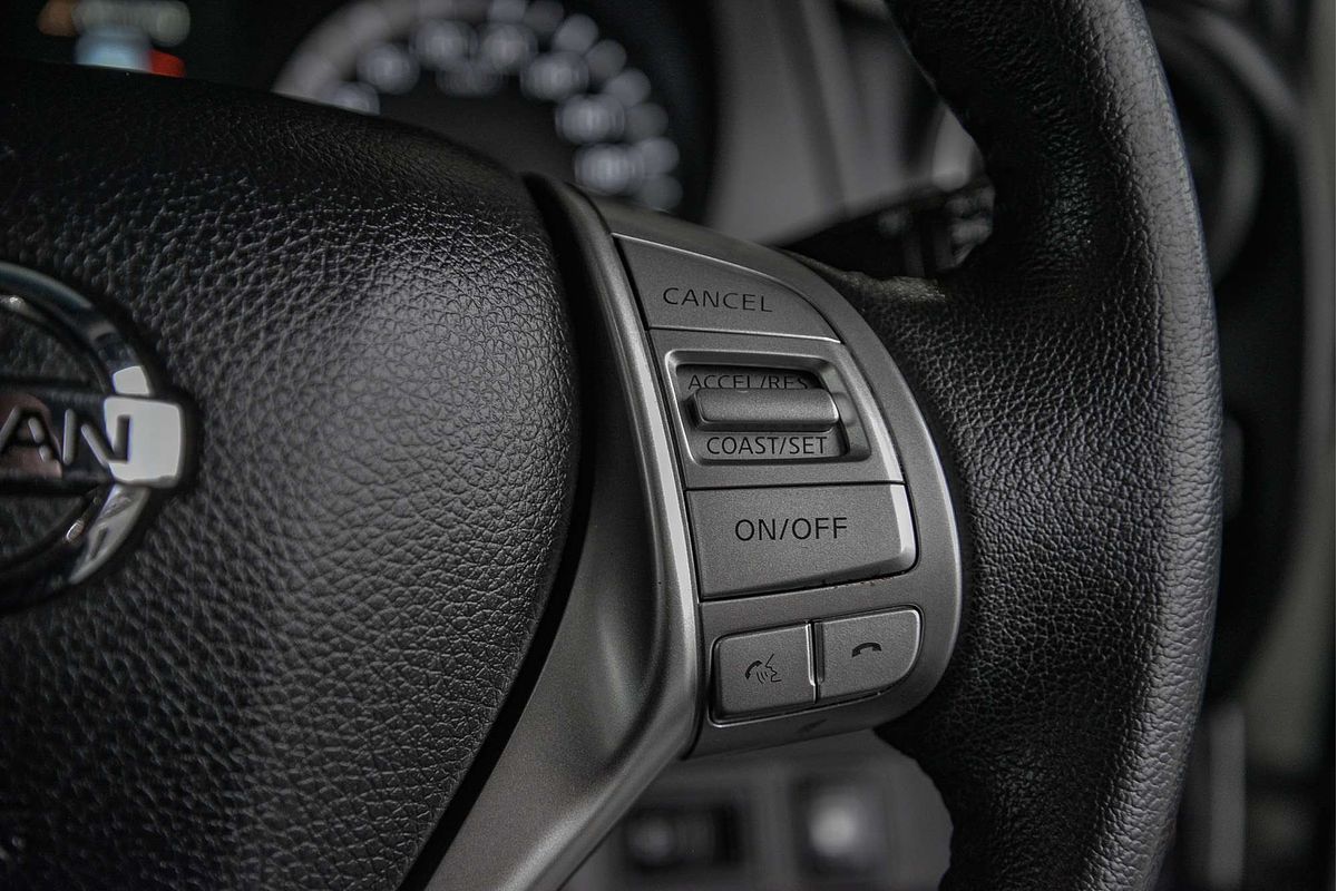 2015 Nissan Navara ST-X D23 4X4