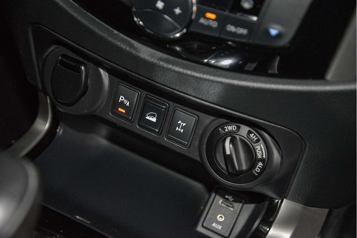 2015 Nissan Navara ST-X D23 4X4