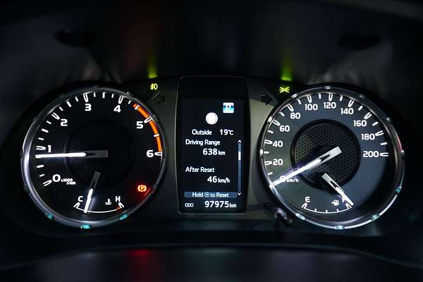 2022 Toyota Hilux 4x4 Hilux 4x4 SR5 2.8L T Diesel Automatic Double Cab GUN126R 4X4