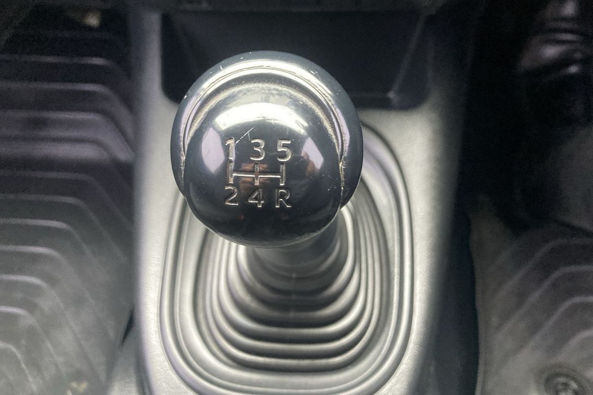 2018 Toyota Hilux Workmate GUN122R Rear Wheel Drive