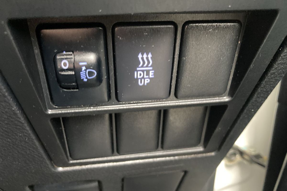 2018 Toyota Hilux Workmate GUN122R Rear Wheel Drive