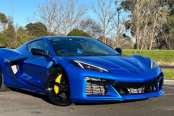 2025 Chevrolet Corvette E-Ray 3LZ C8
