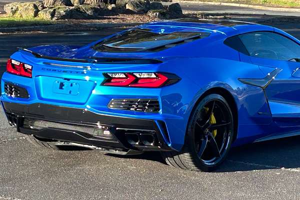 2025 Chevrolet Corvette E-Ray 3LZ C8
