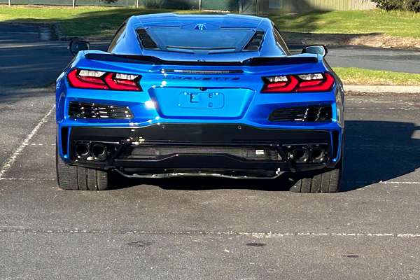 2025 Chevrolet Corvette E-Ray 3LZ C8