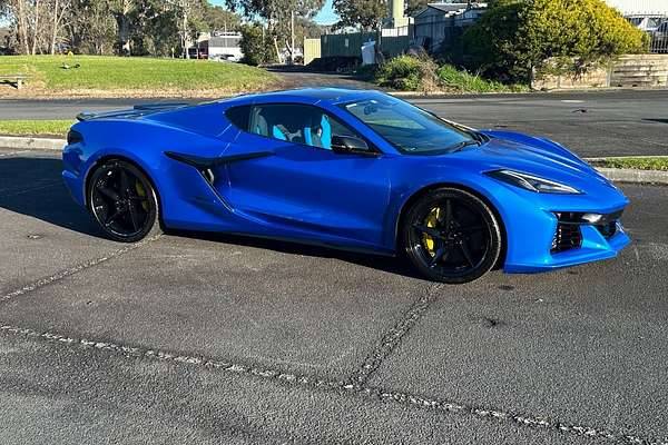 2025 Chevrolet Corvette E-Ray 3LZ C8